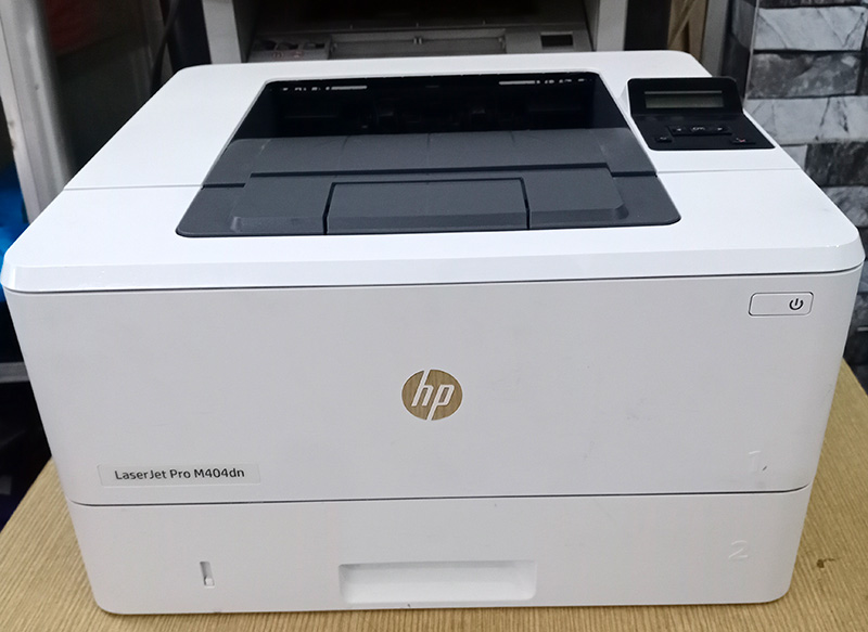 máy in HP 404 sử dụng mực in HP 76a